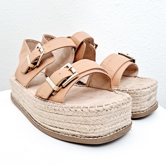 ASOS chunky platform flatform slingback faux leather tan summer sandals. - Picture 6 of 15